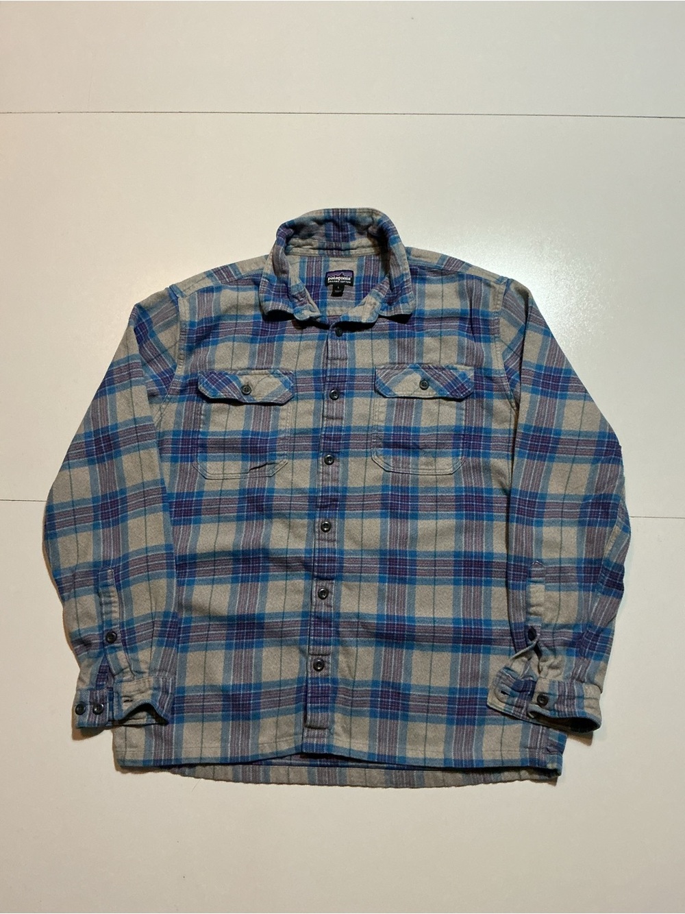 Patagonia Organic Cotton Worn Wear Fjord Heavyweight Plaid Flannel Button Shirt